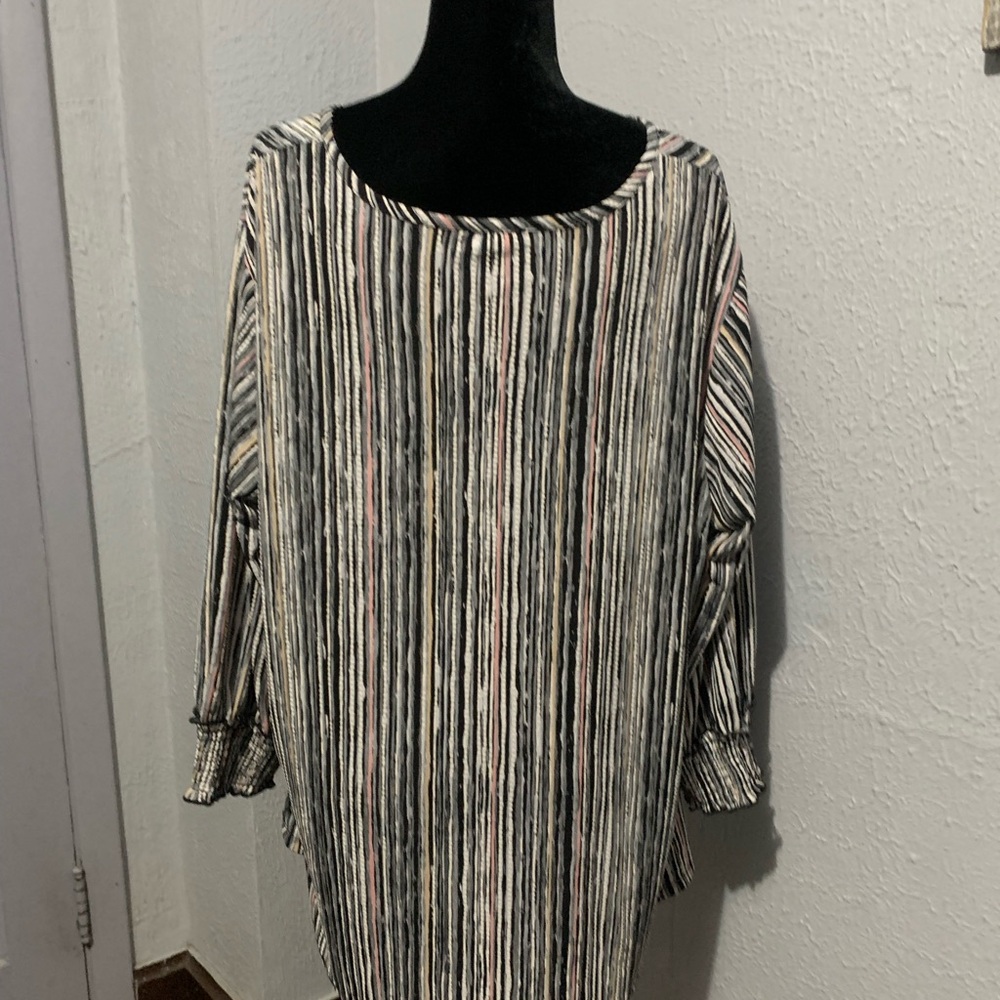 Tunic - Picture 2 of 2